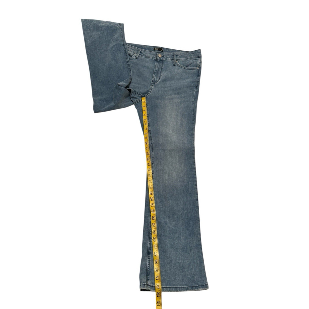 Simply Vera Wang Bootcut Denim Jeans Womens 14 35x32.5 (Long) Distressed Blue - Picture 12 of 16